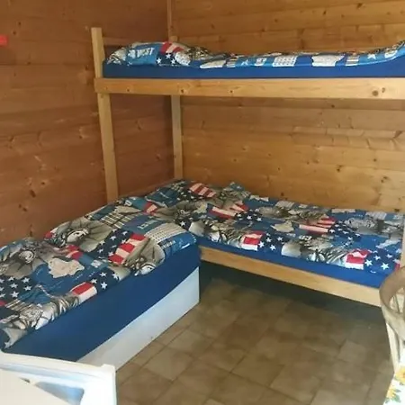 Panelovka Camping *